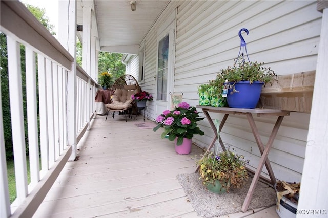 405 E 2nd St, Farmville, VA 23901 - view of wooden porch