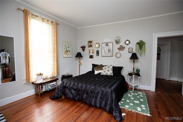 405 E 2nd St, Farmville, VA 23901 - bedroom featuring wood finished floors and ornamental molding