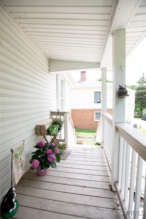 405 E 2nd St, Farmville, VA 23901 - view of wooden porch