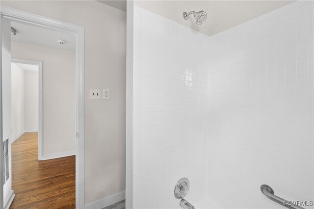 6437 Moon Ln, Chesterfield, VA 23234 - full bath featuring wood finished floors and bathing tub / shower combination