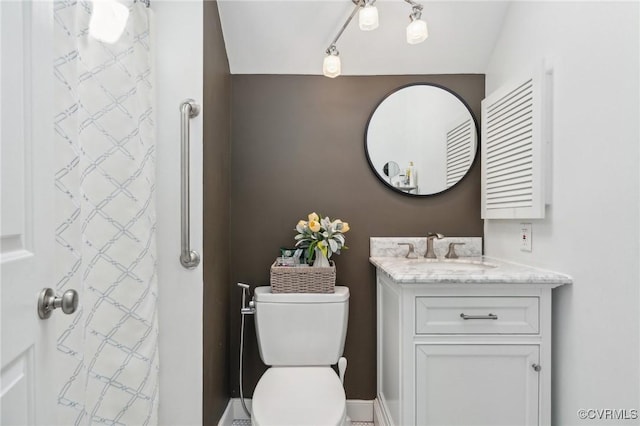 8256 Greystone W Cir, Henrico, VA 23229 - bathroom featuring vanity and a shower with shower curtain
