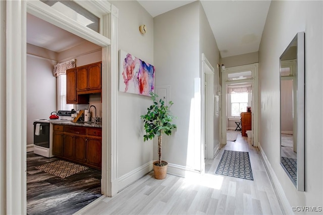 1320 W Main St, Richmond, VA 23220 - hall featuring light wood-style floors