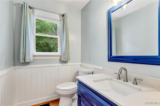 13904 Sunrise Bluff Rd, Chesterfield, VA 23112 - bathroom with wainscoting and vanity