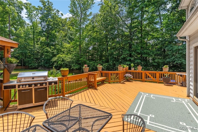 3541 Kings Farm Dr, Midlothian, VA 23113 - wooden deck featuring view of scattered trees