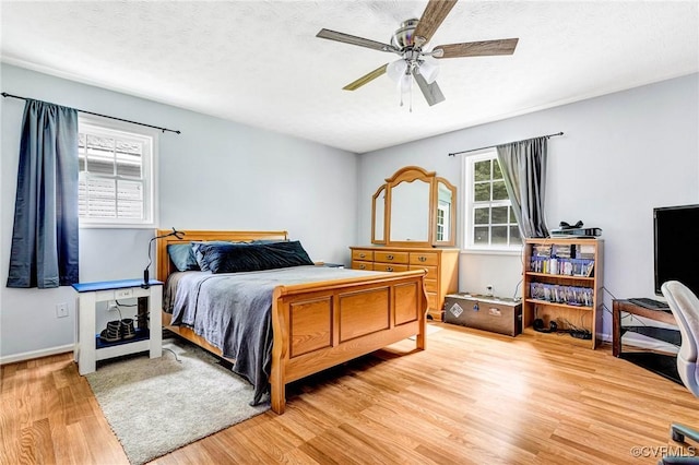 9118 Epps Rd, Mechanicsville, VA 23111 - bedroom with light wood finished floors and ceiling fan
