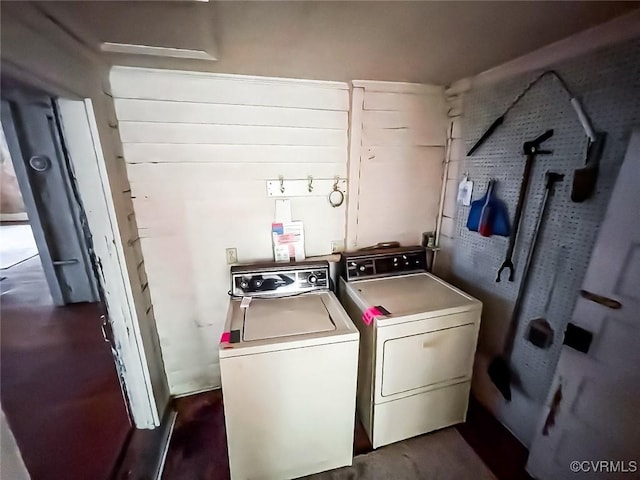 22446 E Depot St, Newsoms, VA 23874 - washroom featuring washer and dryer