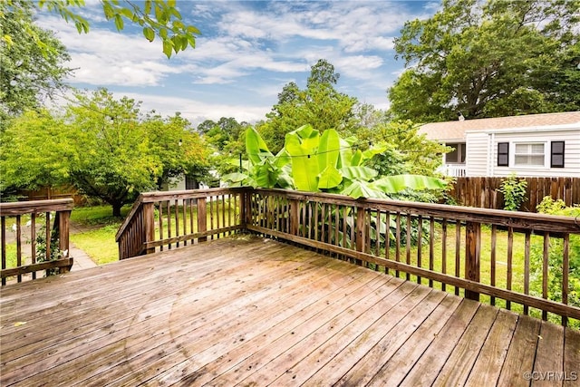 2711 Maplewood Rd, Henrico, VA 23228 - deck with view of wooded area