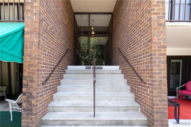 1501 Largo Rd Unit 302, Henrico, VA 23238 - view of staircase