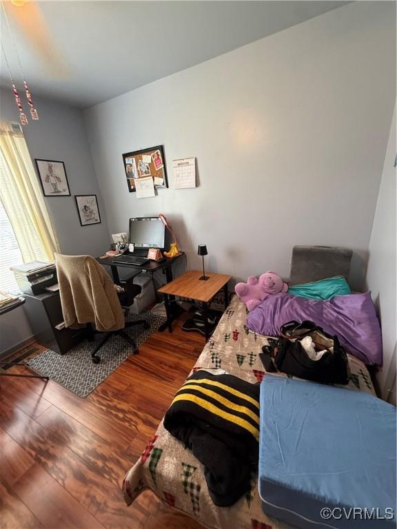 21338 Deodora Ct, Petersburg, VA 23803 - bedroom with wood finished floors and an office area