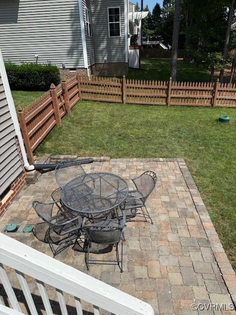17037 Windon Ct, Moseley, VA 23120 - fenced backyard featuring a patio