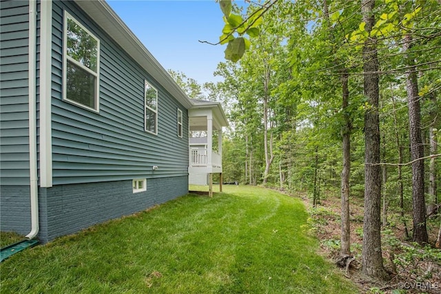 7082 Braxton Ct, Ladysmith, VA 22546 - view of green lawn