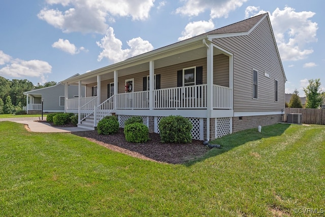 8622 Rock Cedar Rd, New Kent, VA 23124 - view of front of property featuring covered porch, crawl space, and a front yard