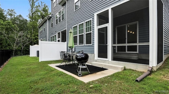 7750 Leeds Castle Ln, New Kent, VA 23124 - view of patio / terrace