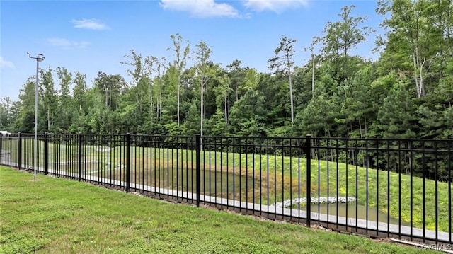 7750 Leeds Castle Ln, New Kent, VA 23124 - view of yard