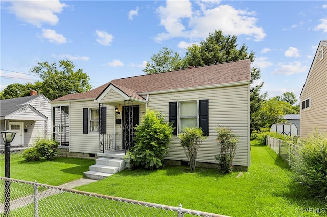 125 Seaboard St, Petersburg, VA 23803 - bungalow-style house featuring a shingled roof