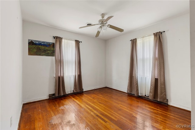 125 Seaboard St, Petersburg, VA 23803 - spare room featuring hardwood / wood-style flooring and a ceiling fan