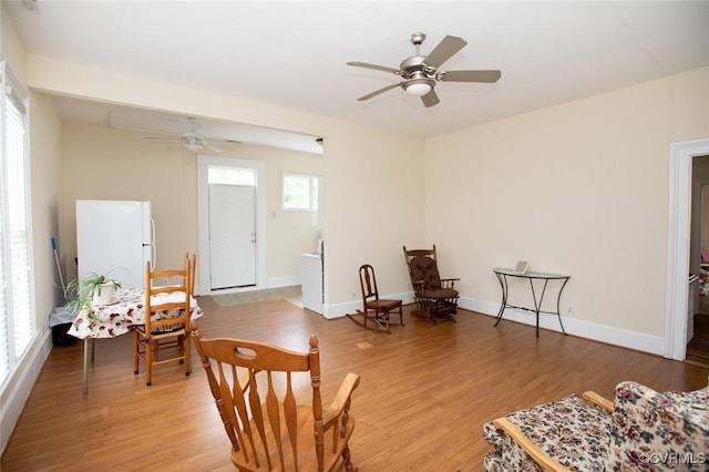 410 E 2nd St, Farmville, VA 23901 - sitting room with ceiling fan and light wood-style floors