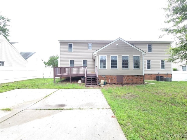231 White Sand Ct, Colonial Heights, VA 23834 - back of house featuring a deck, a fenced backyard, and a patio