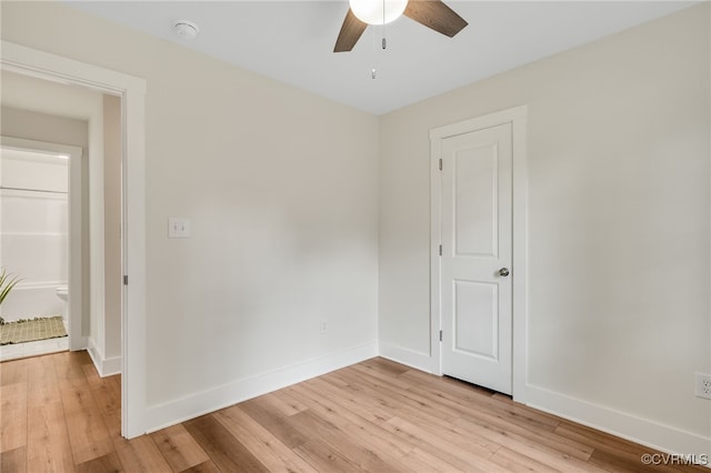 407 S 19th Ave, Hopewell, VA 23860 - unfurnished room with a ceiling fan, light wood-style floors, and a smoke detector