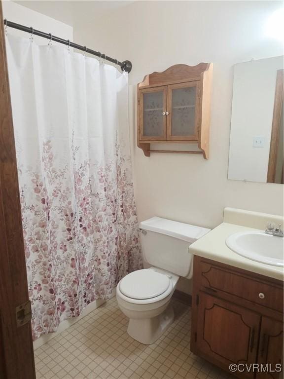 15805 Roland View Dr, Chesterfield, VA 23831 - bathroom featuring vanity and a shower with curtain