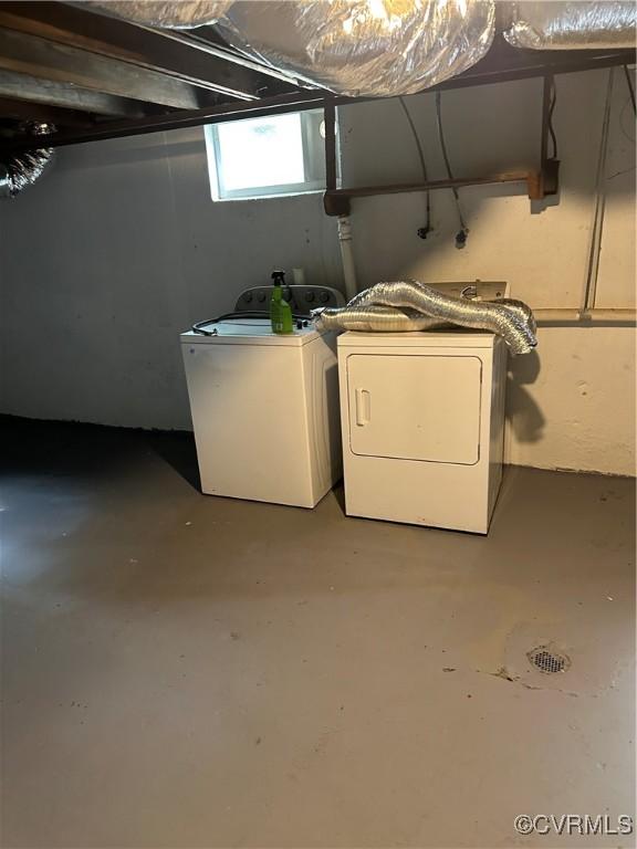 1883 Fairfax St, Petersburg, VA 23805 - below grade area featuring washer and clothes dryer