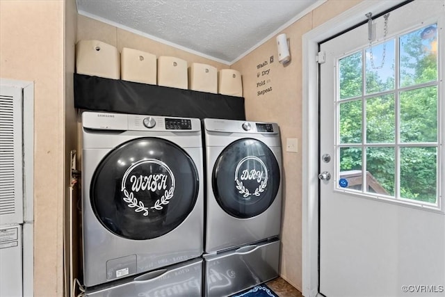 4627 Powhatan Lakes Rd Unit B, Powhatan, VA 23139 - laundry room featuring washer and dryer, plenty of natural light, a textured ceiling, a heating unit, and ornamental molding