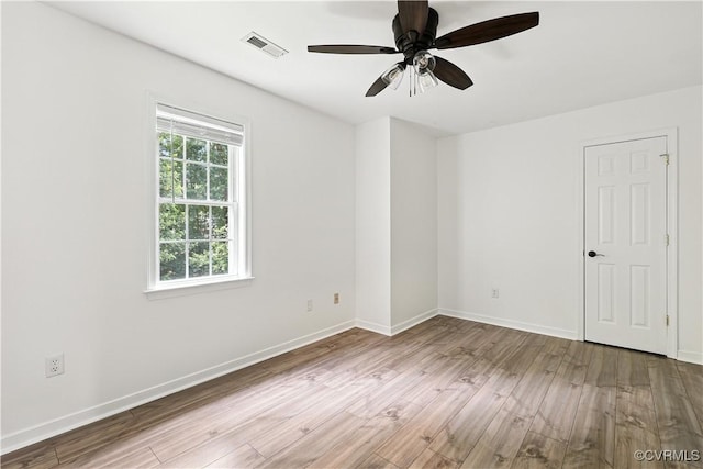 11918 Hazelnut Branch Ter, Midlothian, VA 23112 - empty room featuring wood finished floors and a ceiling fan