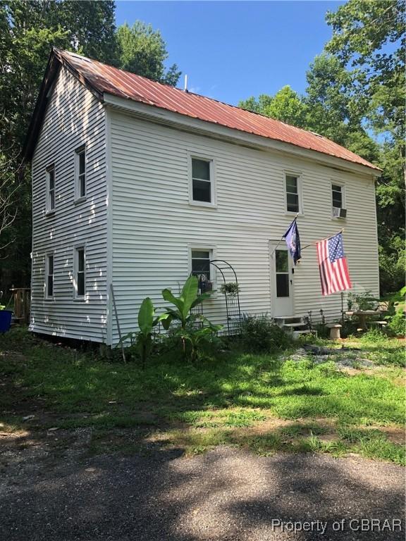 216 Fern Hall Ln, Port Haywood, VA 23138 - photo 2