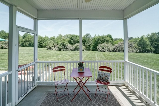 7413 Settlers Ridge Ct, Henrico, VA 23231 - sunroom / solarium with view of scattered trees