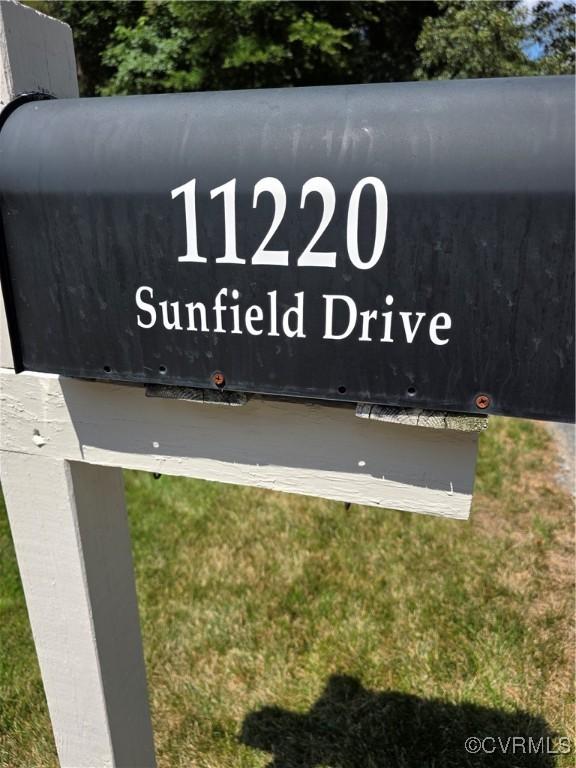11220 Sunfield Dr, Midlothian, VA 23112 - community sign with a yard