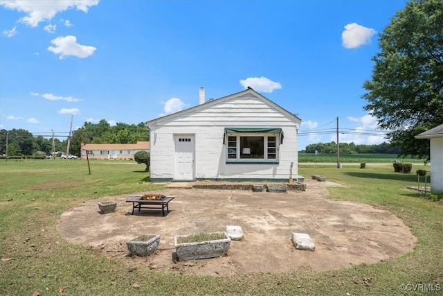 1415 New Market Rd 1411, Henrico, VA 23231 - back of property featuring a fire pit and a yard