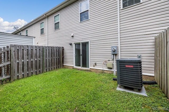 1502 Stonewall Manor Dr, Henrico, VA 23228 - photo 25