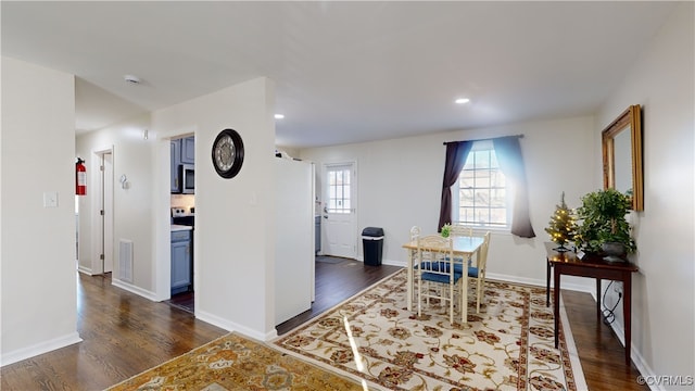 529 S Azalea Rd, Petersburg, VA 23805 - photo 4