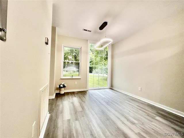 8512 Scottingham Ct, Chesterfield, VA 23236 - unfurnished room featuring wood finished floors and baseboards