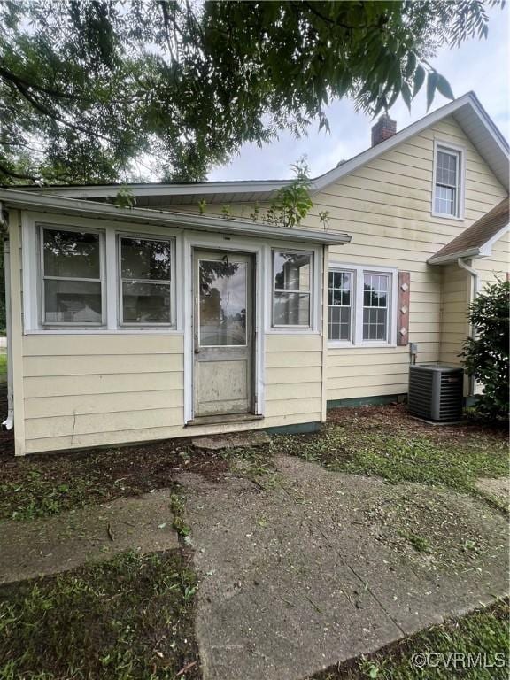 2958 Winston Churchill Dr, Hopewell, VA 23860 - photo 2