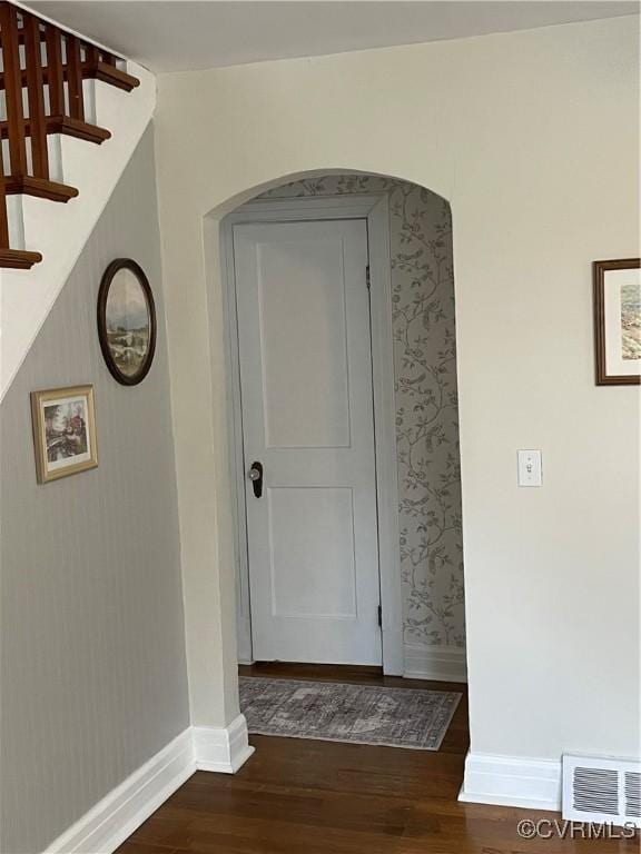 958 Donaghe St, Staunton, VA 24401 - photo 6