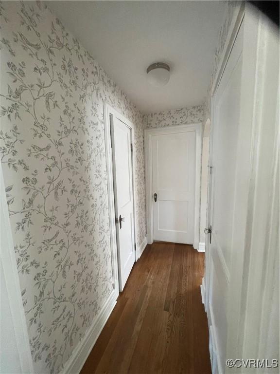 958 Donaghe St, Staunton, VA 24401 - photo 8