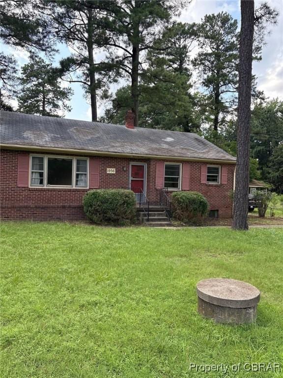 1956 Squirrel Level Rd, Petersburg, VA 23803 - photo 1