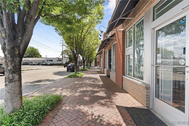 1921 W Cary St Unit A, Richmond, VA 23220 - photo 2