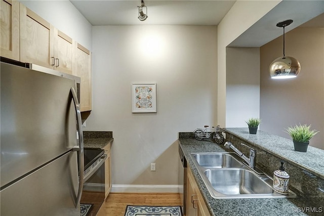 1333 W Broad St Unit U201, Richmond, VA 23220 - photo 24