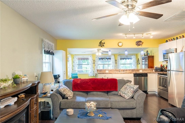 70 Oak Dr, Hartfield, VA 23071 - photo 13