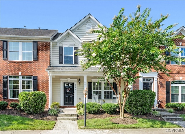 8047 Creekside Village Dr, Mechanicsville, VA 23111 - photo 1