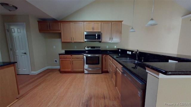 103 Horatio Gates Dr Unit 10-4, Yorktown, VA 23690 - photo 11