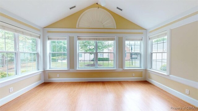103 Horatio Gates Dr Unit 10-4, Yorktown, VA 23690 - photo 17