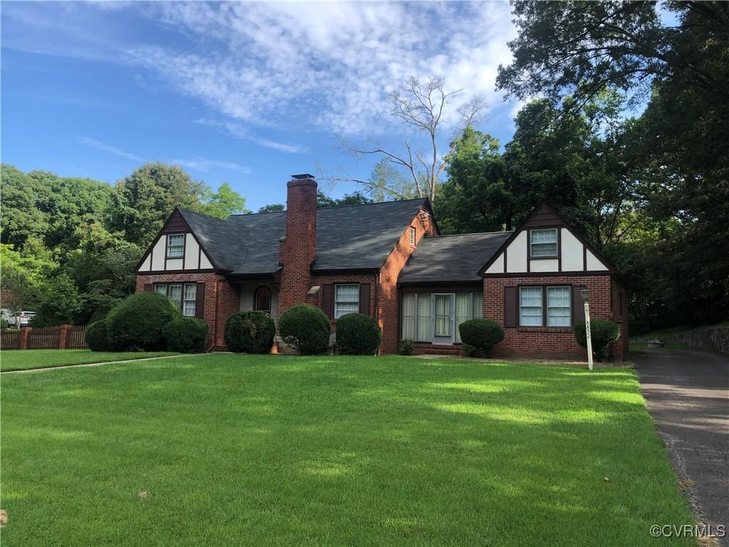 8832 Lyndale Dr, Chesterfield, VA 23235 - photo 1