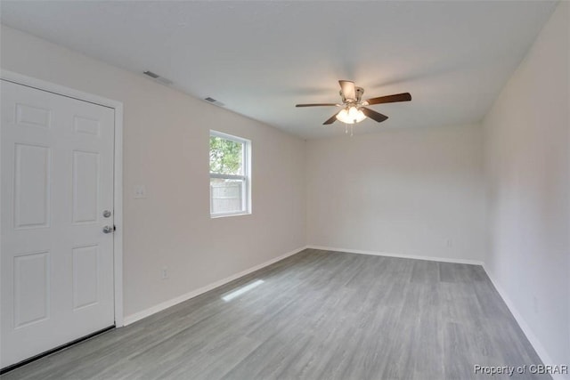 140 Gingerwood Ct, Newport News, VA 23608 - photo 19