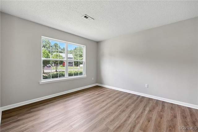 14718 Cobbs Point Dr, Chesterfield, VA 23836 - photo 3