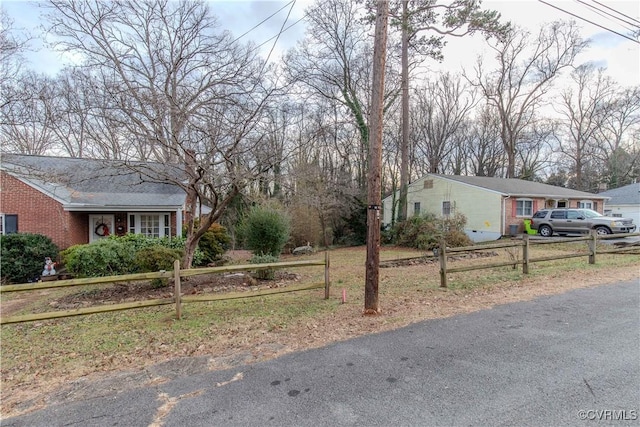 202 Raymond Ave, Charlottesville, VA 22903 - photo 2