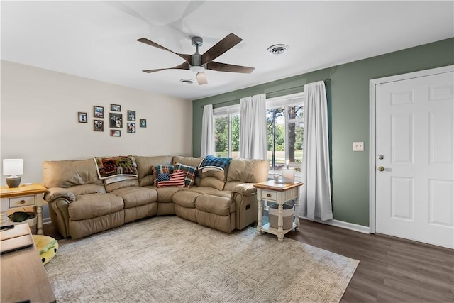 3067 Severn Wharf Rd, Hayes, VA 23072 - photo 2