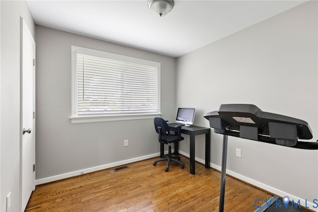 9812 Ashwood Rd, North Chesterfield, VA 23237 - photo 14